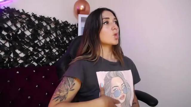 Image 7 of natasha_wilde_ Stream on Chaturbate on 19 months ago