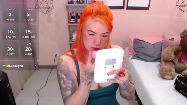 Image 3 of natasha_woo Stream on Chaturbate on 1 month ago
