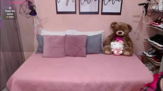 Image 7 of natasha_woo Stream on Chaturbate on 6 days ago