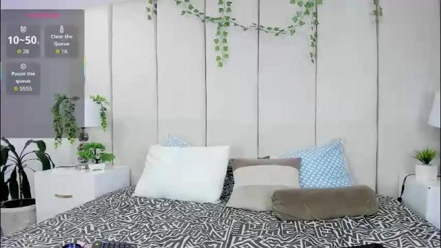 Image 3 of natashaberry Stream on Chaturbate on 26 days ago