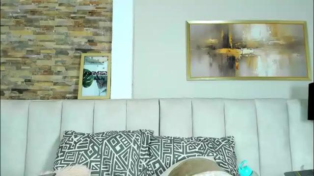 Image 12 of natashaberry Stream on Chaturbate on 14 days ago