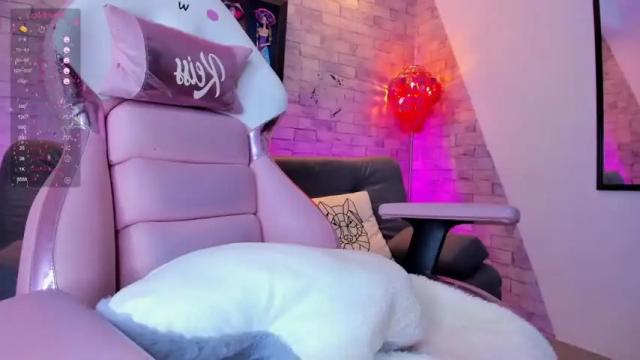 Image 3 of natashastein Stream on Chaturbate on 14 months ago