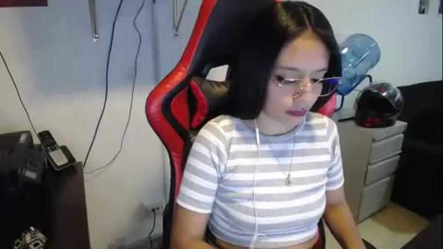 Image 4 of natashax_hot Stream on Chaturbate on 5 months ago