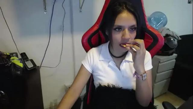 Image 11 of natashax_hot Stream on Chaturbate on 5 months ago