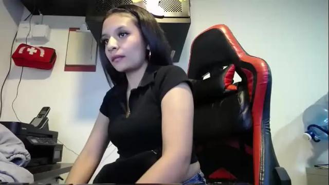 Image 7 of natashax_hot Stream on Chaturbate on 5 months ago
