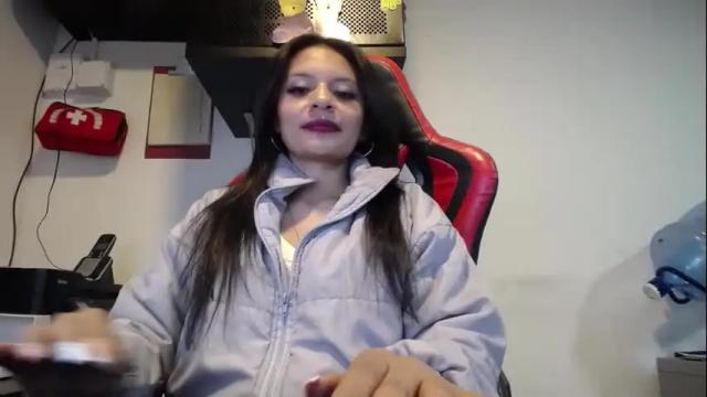 Image 8 of natashax_hot Stream on Chaturbate on 4 months ago