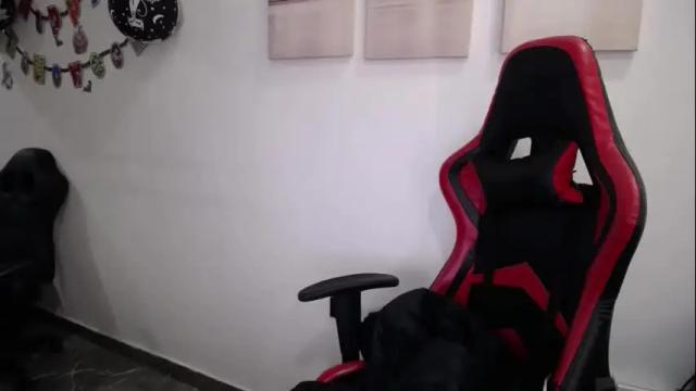 Image 2 of natashax_hot Stream on Chaturbate on 4 days ago