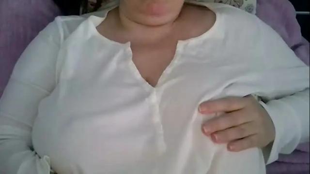 Image 3 of natashaxl Stream on Chaturbate on 2 months ago