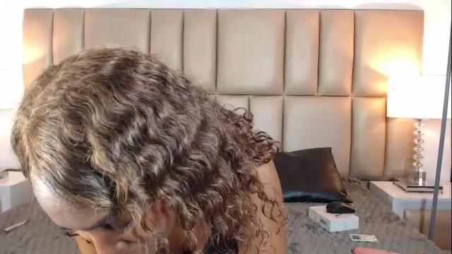 Image 12 of natazhaqueen Stream on Chaturbate on 7 days ago