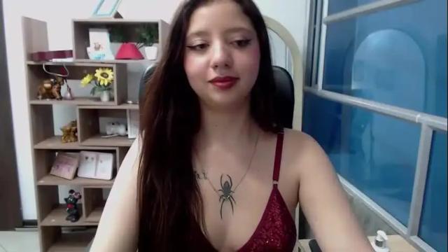 Image 3 of nathalia_reyes_ Stream on Chaturbate on 1 month ago