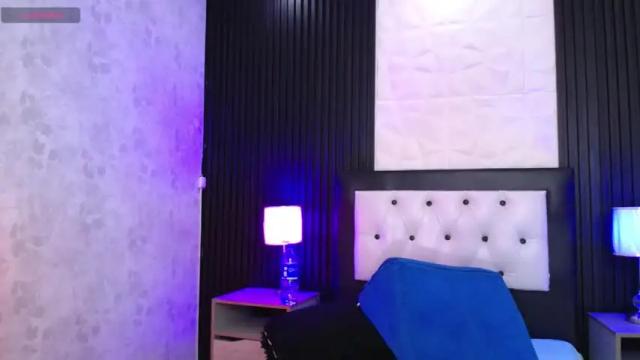 Image 11 of nathalia_zamu Stream on Chaturbate on 13 months ago