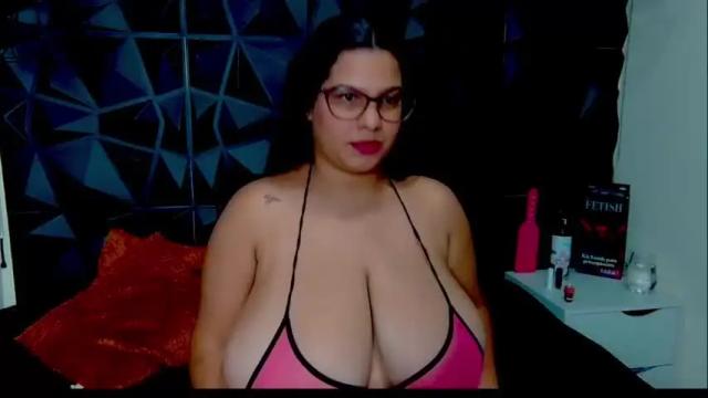 Image 2 of nathaliaa42k Stream on Chaturbate on 9 months ago