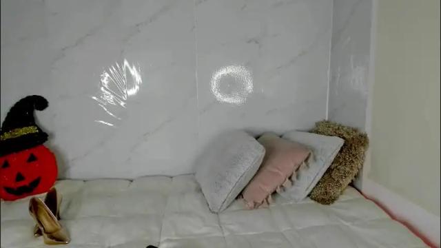 Image 4 of nathaliasmith Stream on Chaturbate on 2 months ago