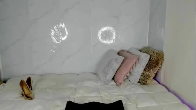 Image 4 of nathaliasmith Stream on Chaturbate on 14 days ago