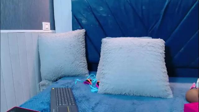 Image 11 of nathaliasmith3x Stream on Chaturbate on 20 days ago