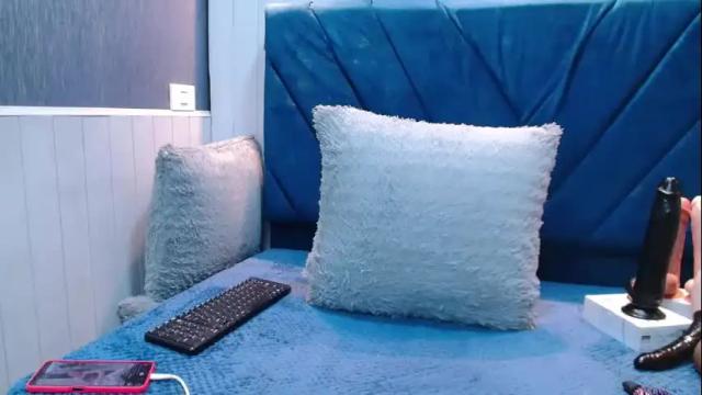Image 7 of nathaliasmith3x Stream on Chaturbate on 14 days ago