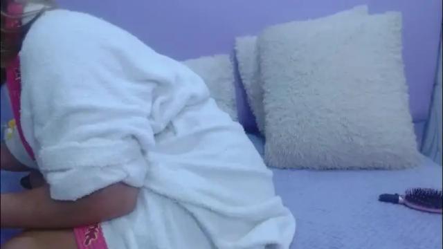 Image 10 of nathaliasmith3x Stream on Chaturbate on 1 month ago