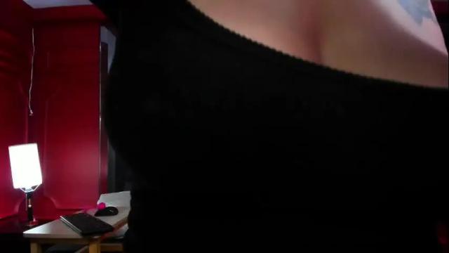 Image 2 of nathalie_rossel Stream on Chaturbate on 1 month ago