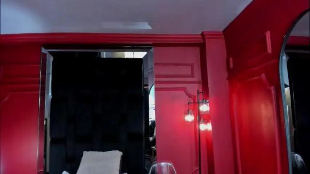 Image 8 of nathalie_rossel Stream on Chaturbate on 9 days ago