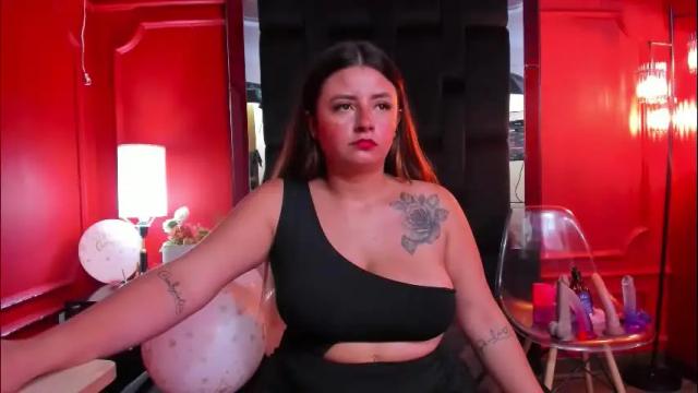 Image 11 of nathalie_rossel Stream on Chaturbate on 1 day ago