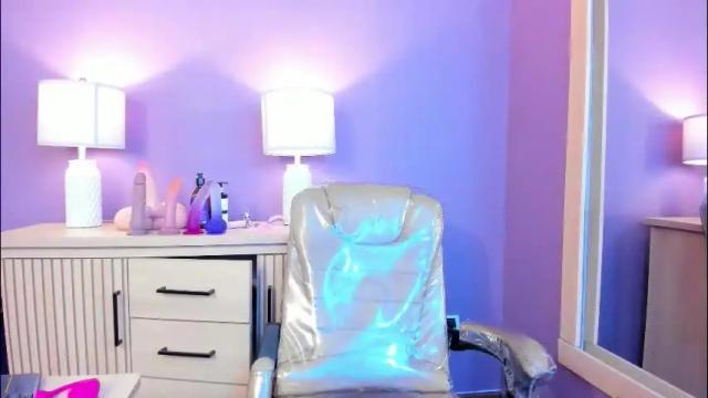 Image 2 of nathalie_rossel Stream on Chaturbate on 1 month ago