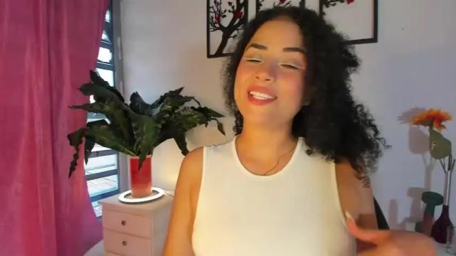 Image 10 of nathaliepresto Stream on Chaturbate on 16 months ago