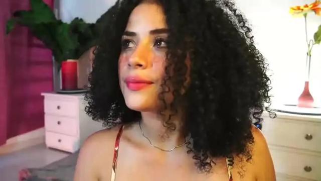 Image 4 of nathaliepresto Stream on Chaturbate on 15 months ago