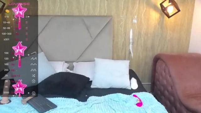 Image 10 of nathaly__jimenez Stream on Chaturbate on 20 months ago