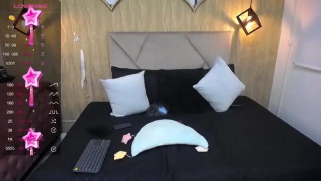 Image 8 of nathaly__jimenez Stream on Chaturbate on 20 months ago