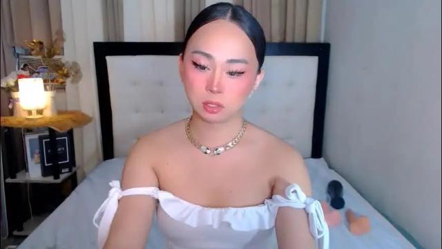 Image 2 of nathalyastone Stream on Chaturbate on 2 months ago