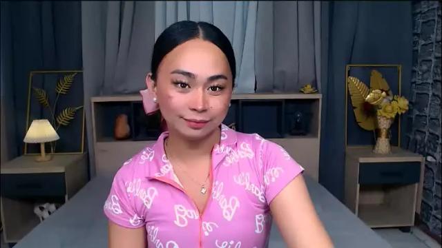 Image 6 of nathalyastone Stream on Chaturbate on 24 days ago
