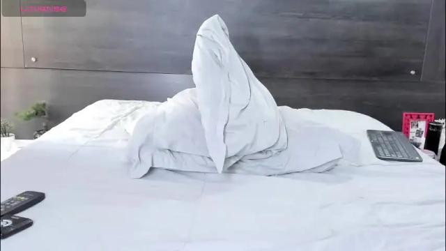 Image 6 of nathalyrae41 Stream on Chaturbate on 13 days ago