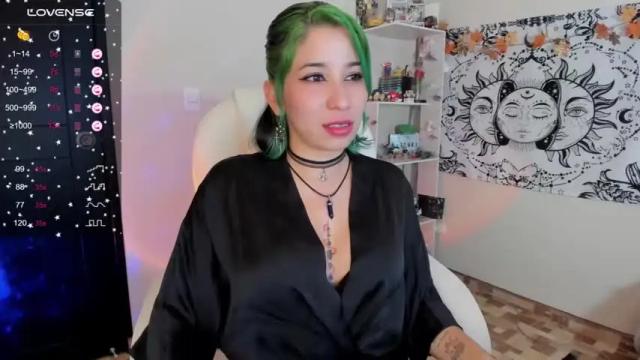Image 3 of natsuki_09 Stream on Chaturbate on 16 months ago