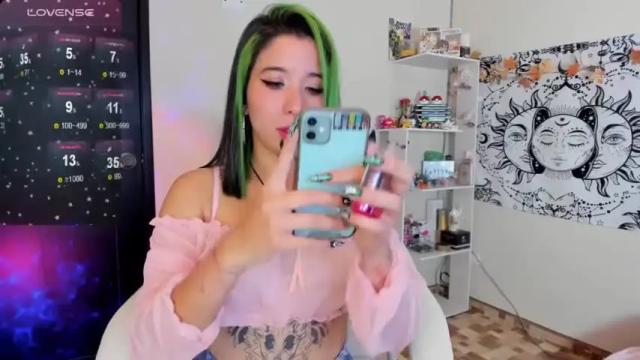 Image 2 of natsuki_09 Stream on Chaturbate on 13 months ago