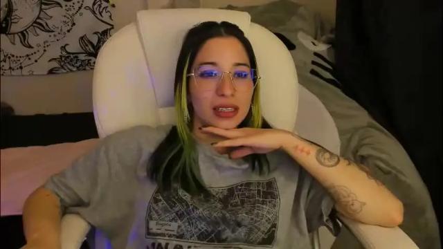 Image 11 of natsuki_09 Stream on Chaturbate on 5 months ago