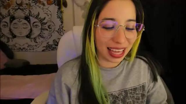 Image 7 of natsuki_09 Stream on Chaturbate on 5 months ago