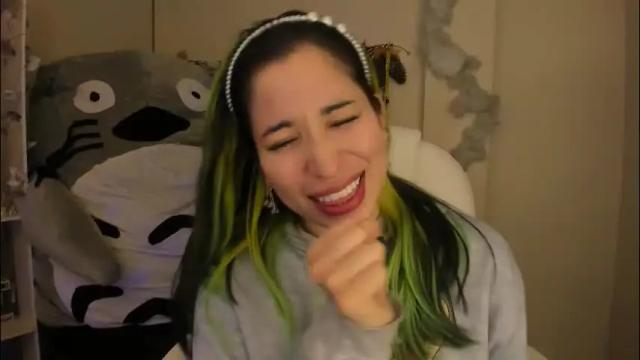 Image 8 of natsuki_09 Stream on Chaturbate on 5 months ago