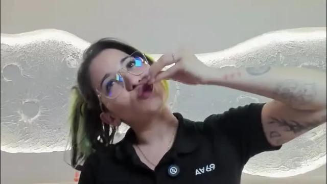 Image 10 of natsuki_09 Stream on Chaturbate on 3 months ago