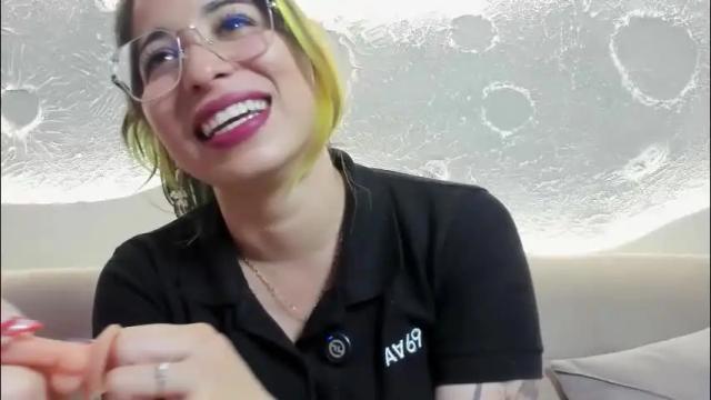 Image 12 of natsuki_09 Stream on Chaturbate on 3 months ago