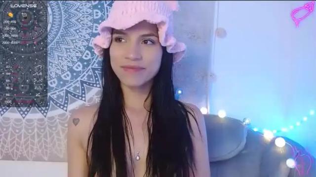Image 3 of natt_doll_ Stream on Chaturbate on 15 months ago