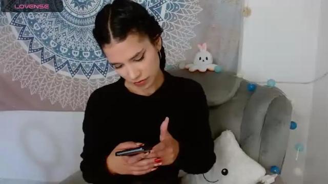 Image 3 of natt_doll_ Stream on Chaturbate on 13 months ago