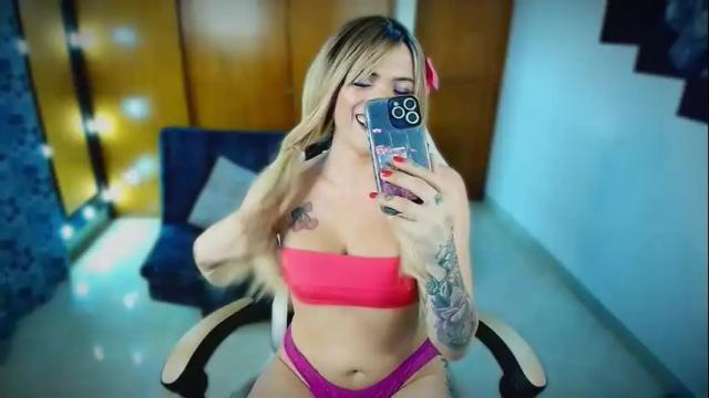 Image 2 of natt_honey Stream on Chaturbate on 1 month ago