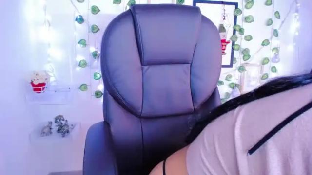 Image 10 of nattaliath Stream on Chaturbate on 17 months ago