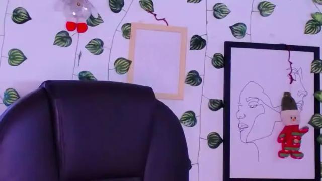 Image 3 of nattaliath Stream on Chaturbate on 17 months ago
