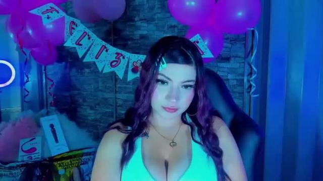 Thumbnail 3, nattie_amber69's Stream at Chaturbate, 15 months ago