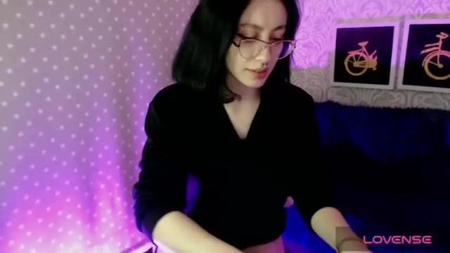 Image 6 of natty_33 Stream on Chaturbate on 14 months ago