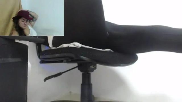 Image 10 of natty_foote Stream on Chaturbate on 20 months ago