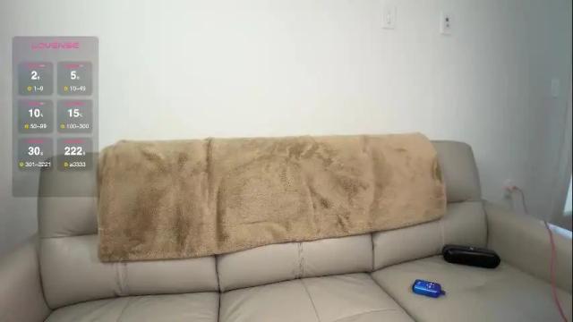 Image 3 of nattywithoutdaddy Stream on Chaturbate on 1 month ago