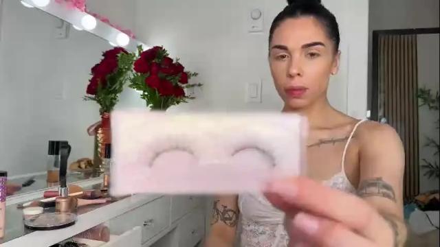 Image 2 of nattywithoutdaddy Stream on Chaturbate on 1 month ago