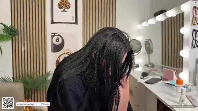 Image 2 of nattywithoutdaddy Stream on Chaturbate on 1 month ago